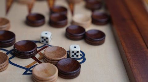 game dealer 8Day